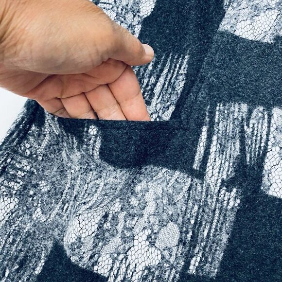 NEW Chico’s Womens Lace Overlay Jenna Vest Black Gray Open Front Vest Size 1/Med - Picture 2 of 16